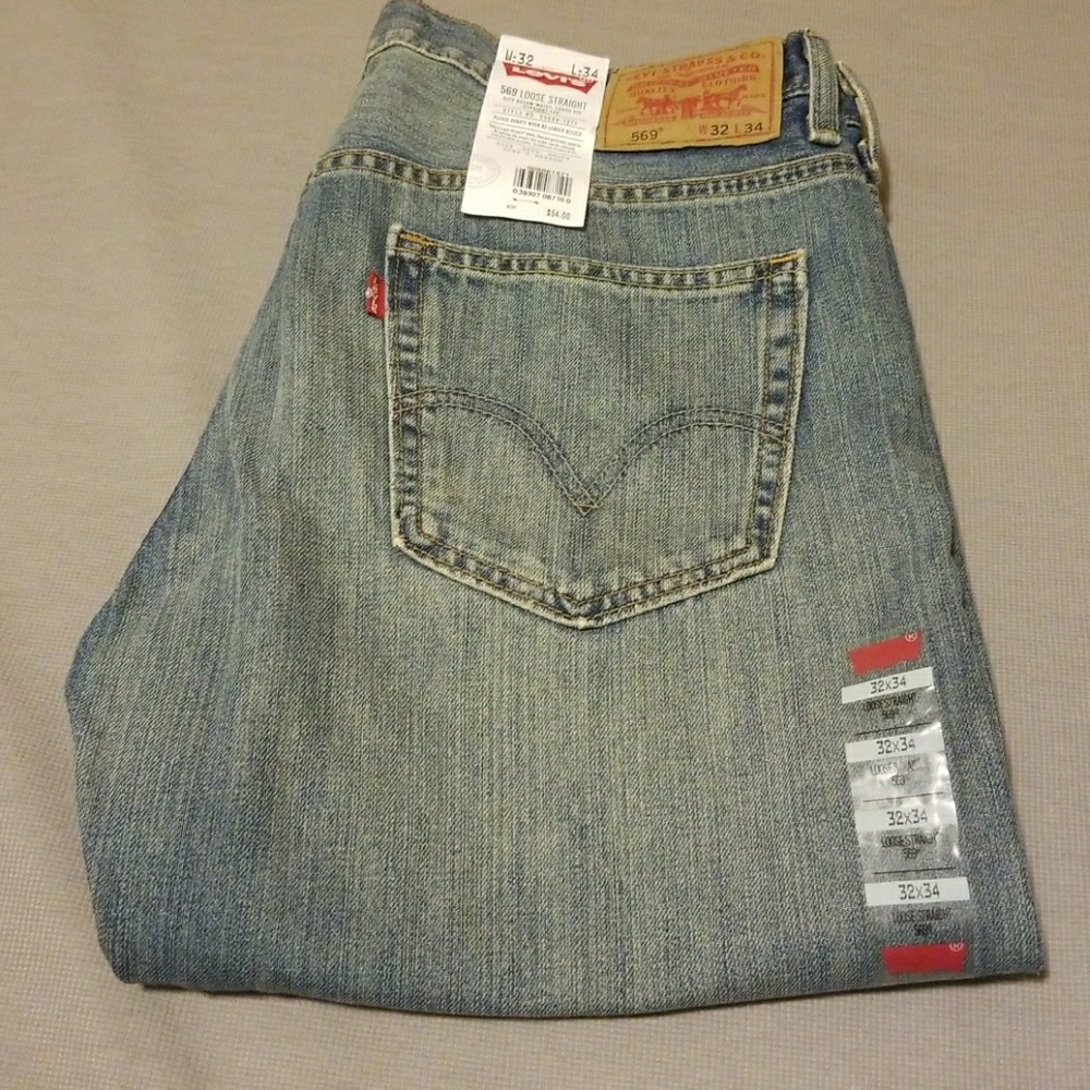 Brand New Men's Levi's Loose Straight 569 Jeans